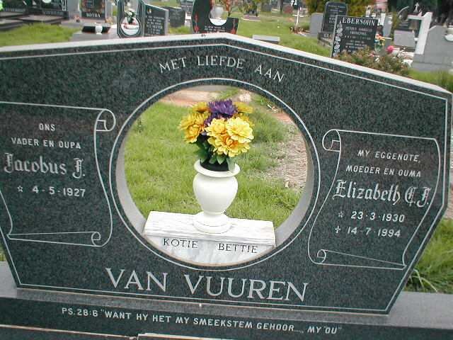 VUUREN Jacobus J, van 1927- &amp; Elizabeth C.J. 1930-1994