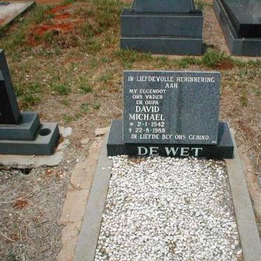 WET David Michael, de 1942-1988