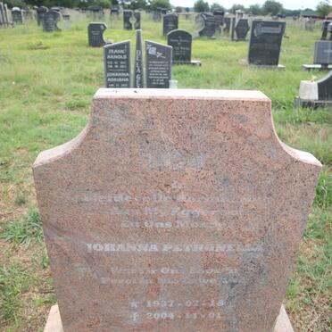 JONKER Johanna Petronella 1937-2004