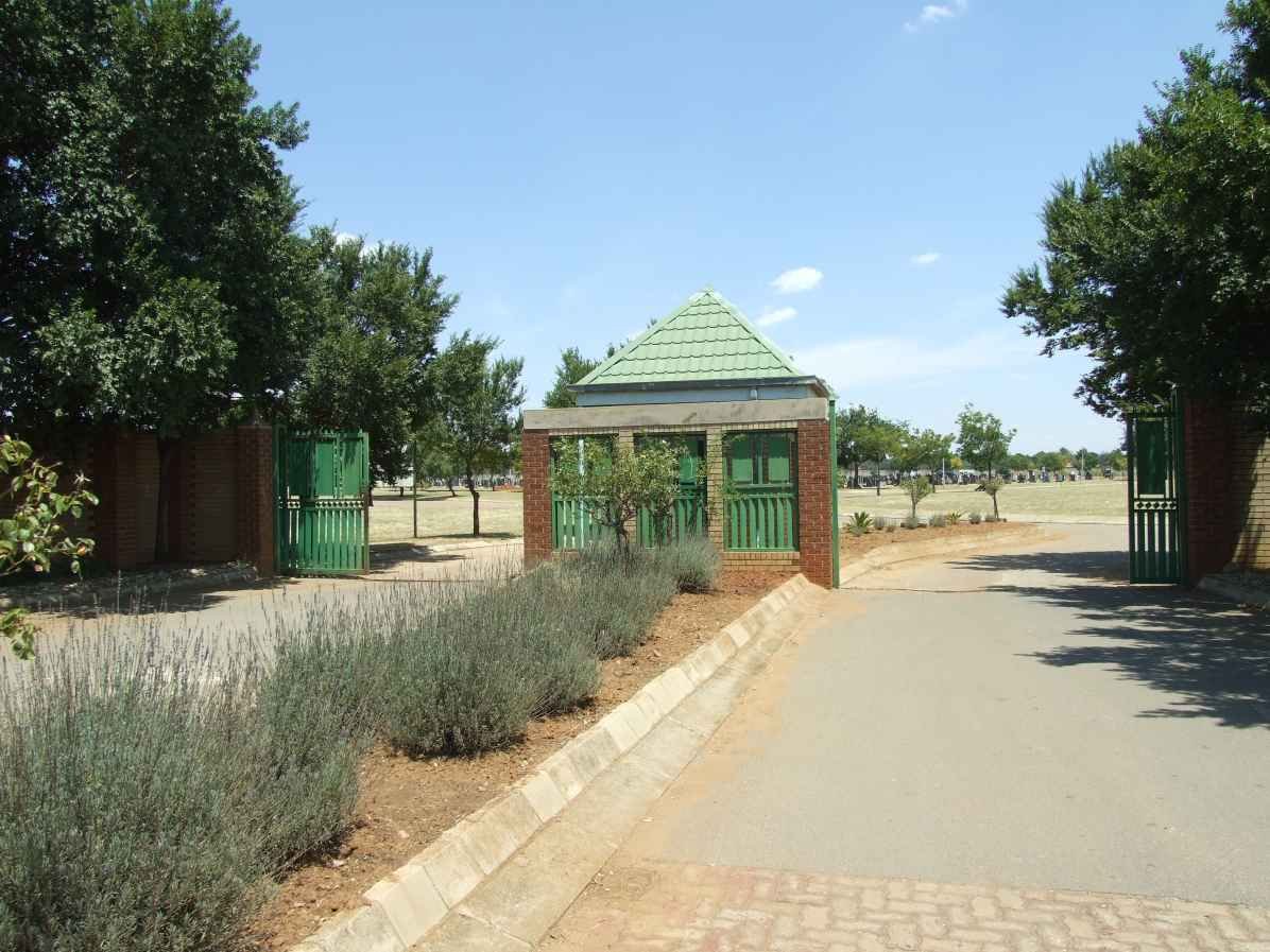 1. Entrance at the new cemetery in Springs