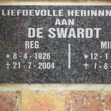 SWARDT Reg, de 1926-2004 &amp; Mina 1925-2014
