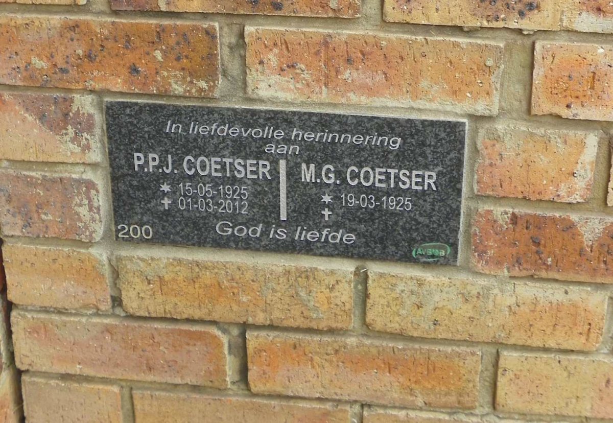 COETSER P.P.J. 1925-2012 &amp; M.G. 1925-