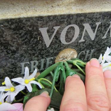 MALTITZ Friedrich, von &amp; Petra