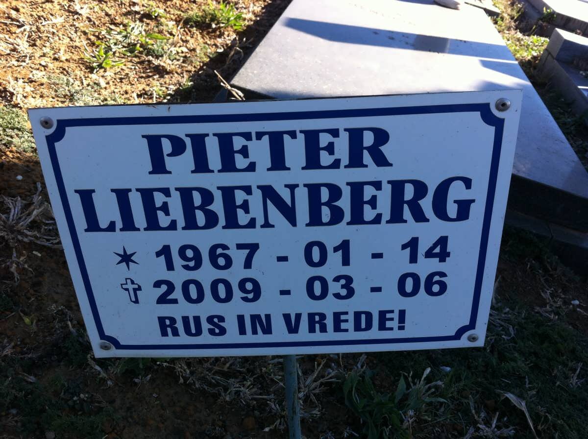 LIEBENBERG Pieter 1967-2009