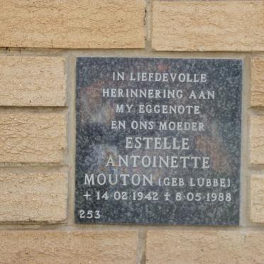 MOUTON Estelle Antoinette nee LUBBE 1942-1988