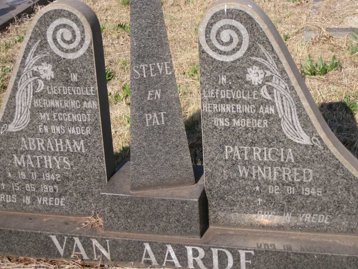AARDE Abraham Mathys 1942-1987 & Patricia Winifred 1945- 