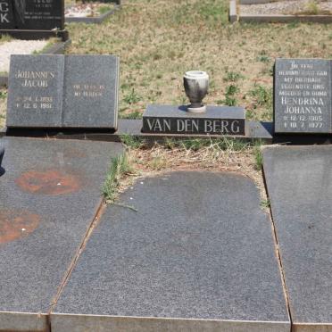 BERG Johannes Jacob, van den 1895-1981 & Hendrina Johanna 1905-1977