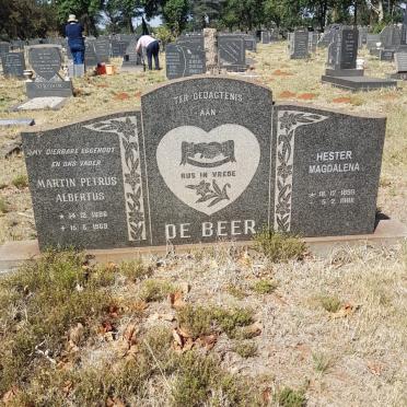 BEER Martin Petrus Albertus, de 1896-1969 &amp; Hester Magdalena 1899-1986