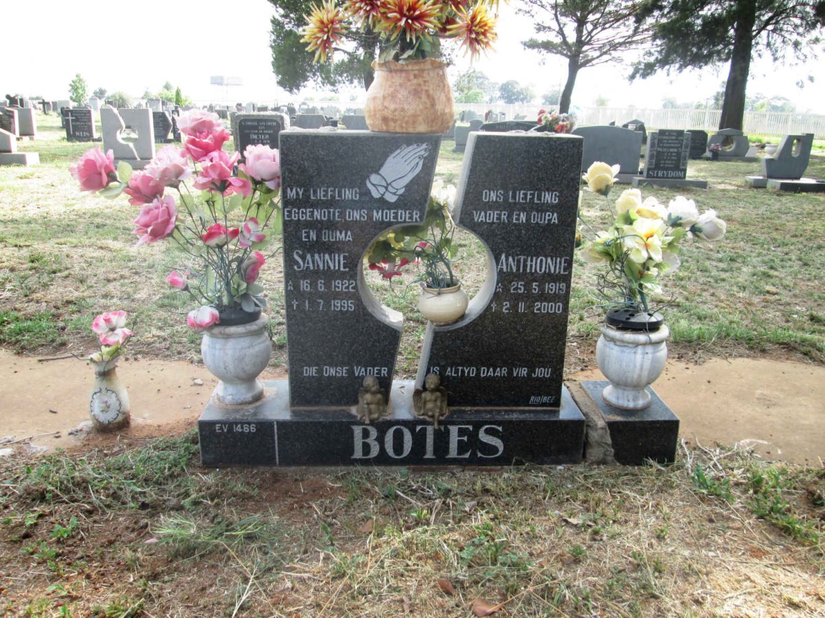 BOTES Anthonie 1919-2000 &amp; Sannie 1922-1995