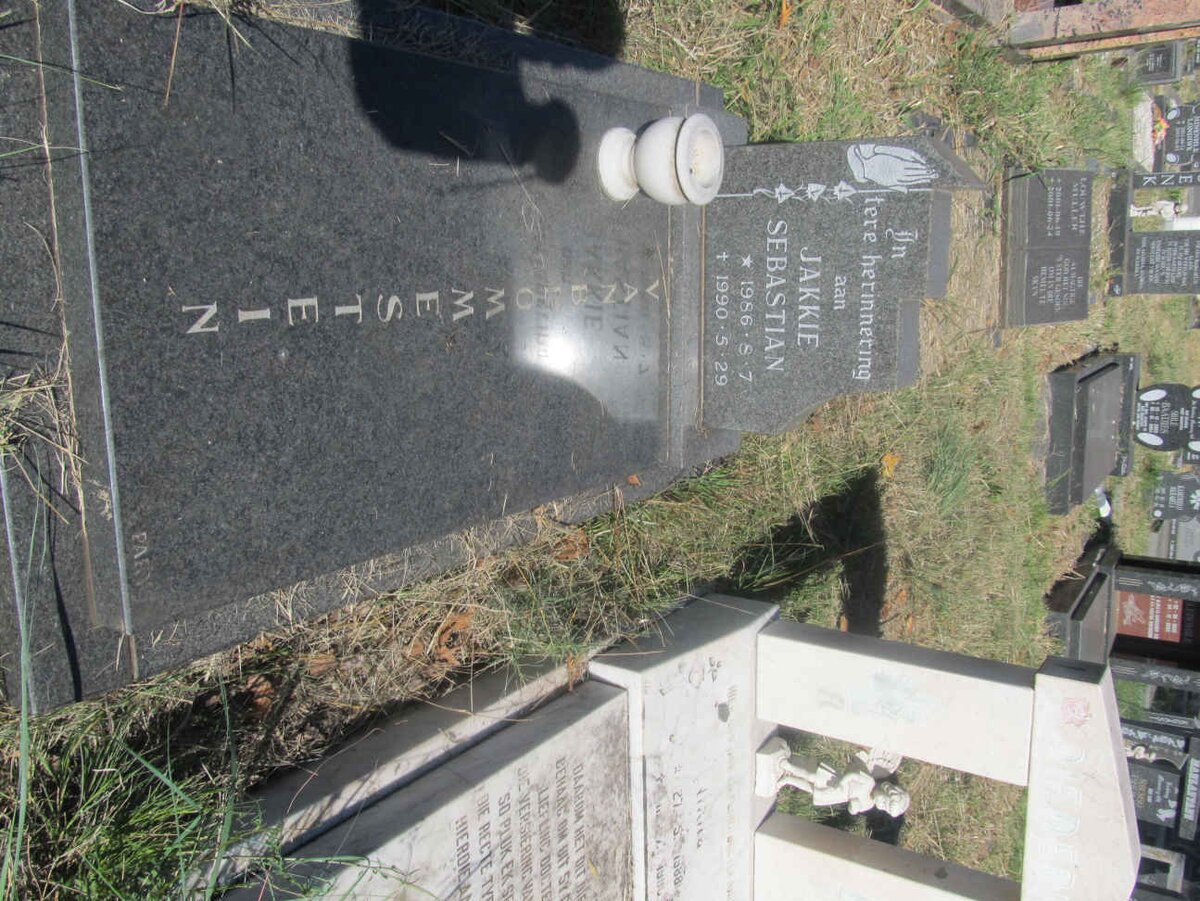 BLOMMESTEIN Jakkie Sebastian, van 1986-1990