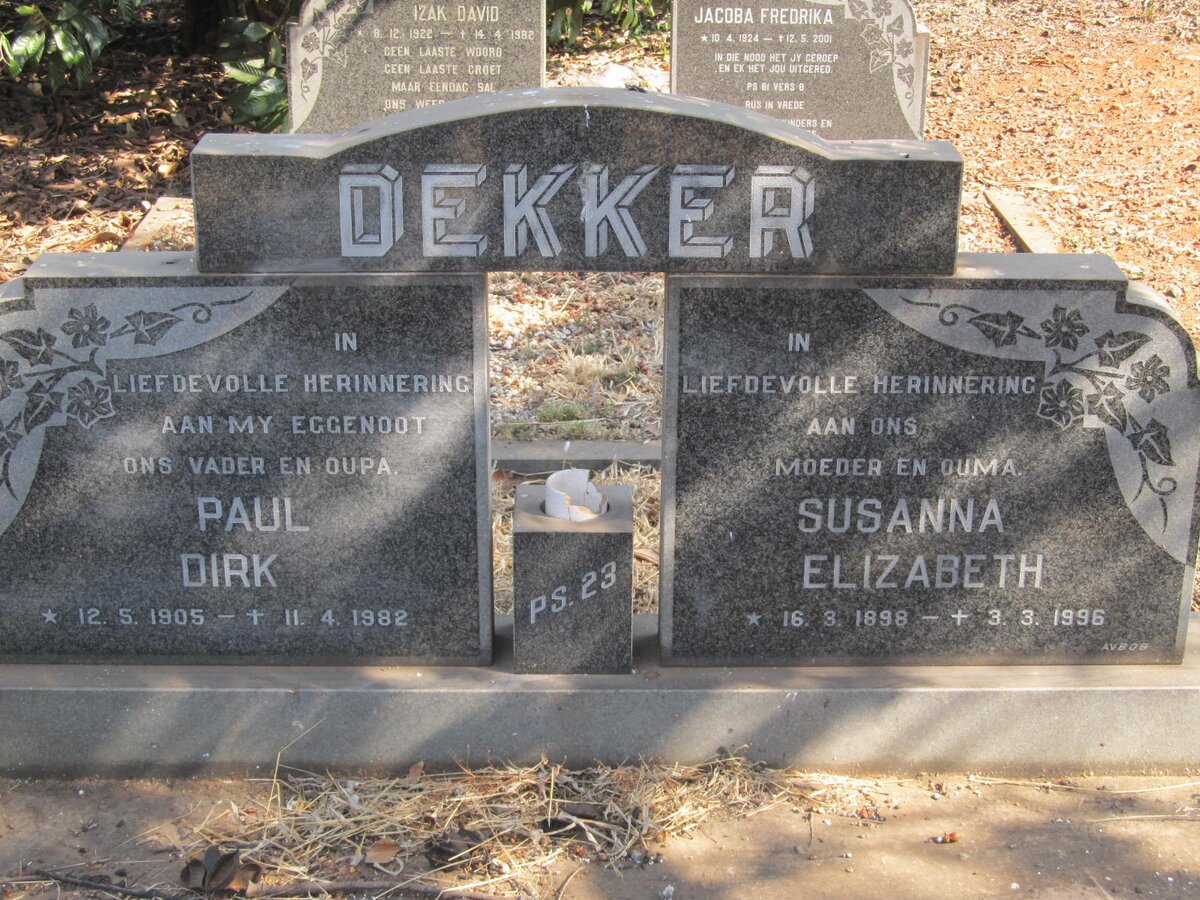 DEKKER Paul Dirk 1905-1982 &amp; Susanna Elizabeth 1898-1996
