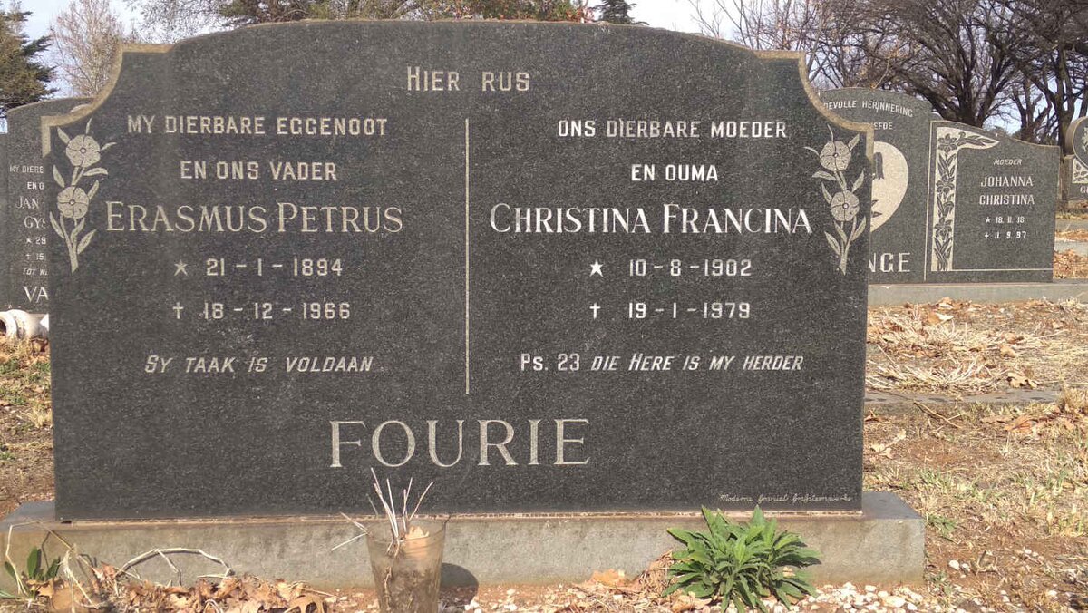 FOURIE Erasmus Petrus 1894-1966 &amp; Christina Francina 1902-1979
