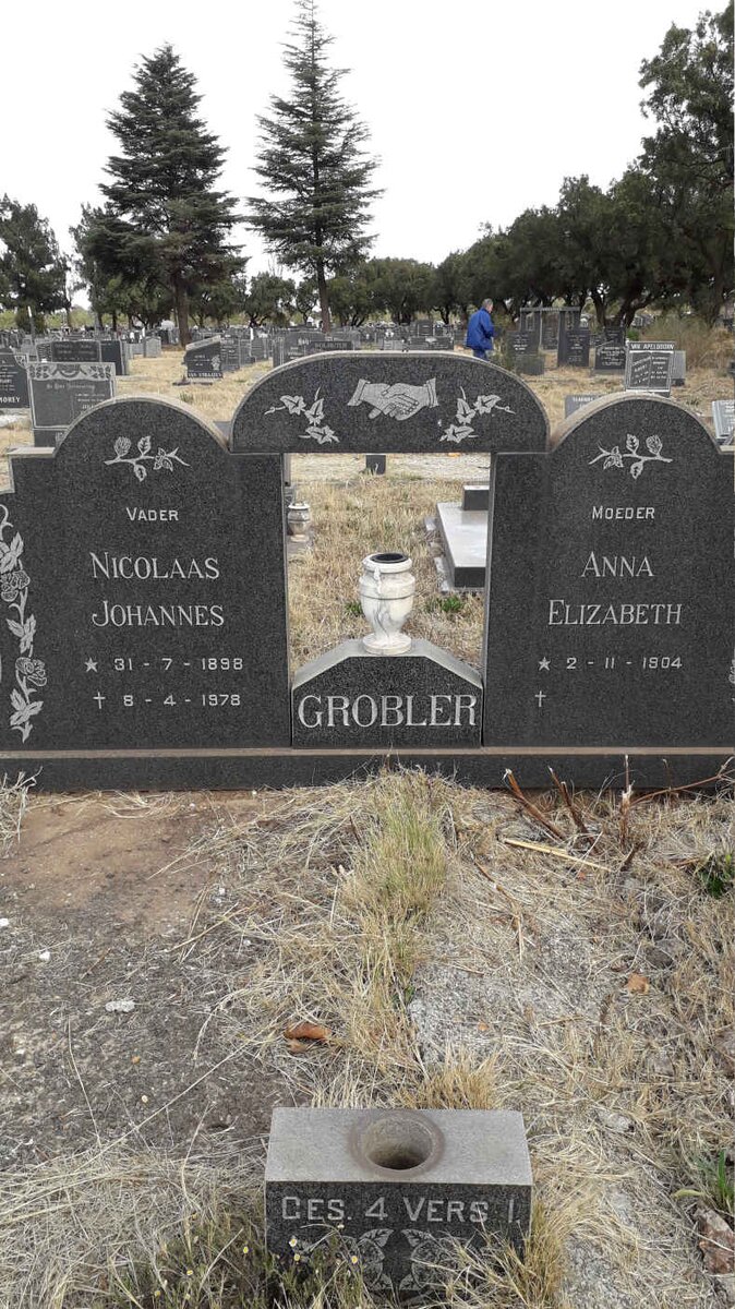GROBLER Nicolaas Johannes 1898-1978 &amp; Anna Elizabeth 1904-