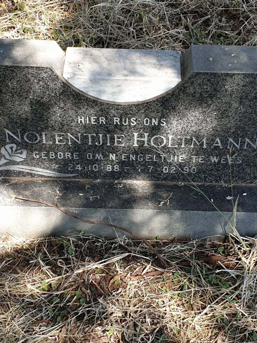 HOLTMANN Nolentjie 1988-1990