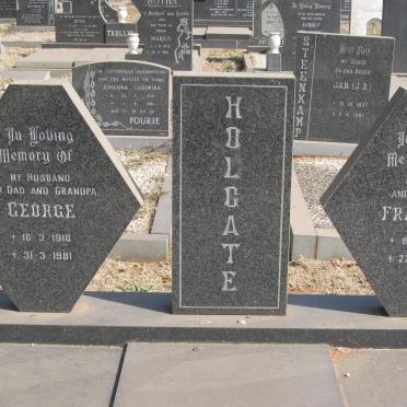 HOLGATE George 1918-1981 &amp; Frances 1919-1992