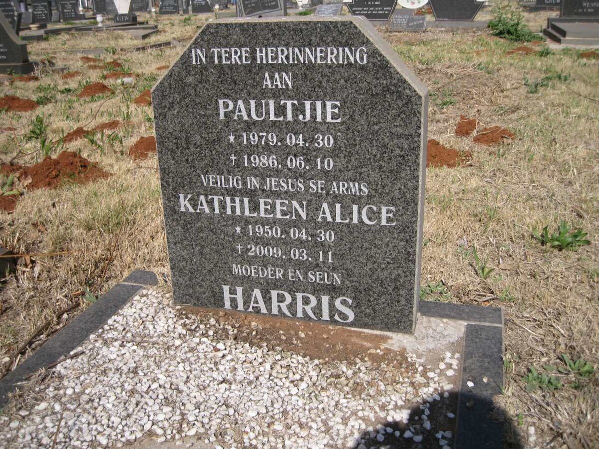 HARRIS Kathleen Alice 1950-2009 :: HARRIS Paultjie 1979-1986