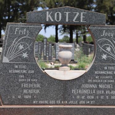 KOTZE Frederik Hendrik 1929-  & Johanna Machel Petronella VILJOEN 1963-1990