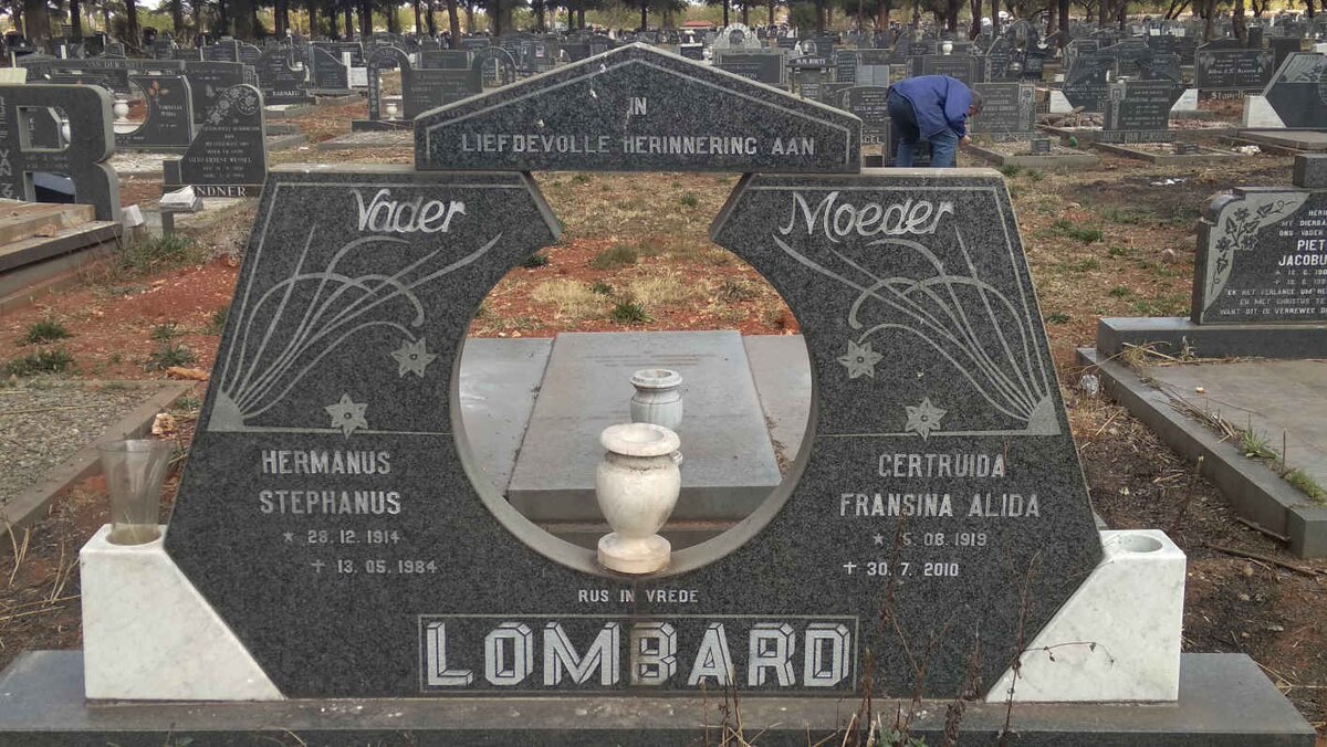 LOMBARD Hermanus Stephanus 1914-1984 &amp; Gertruida Fransina Alida 1919-2010