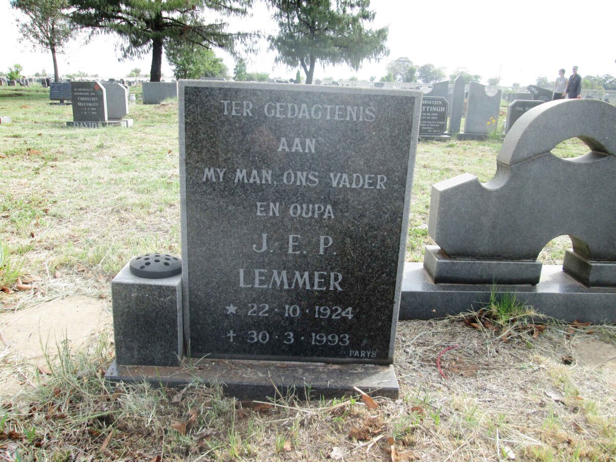 LEMMER J.E.P. 1924-1993