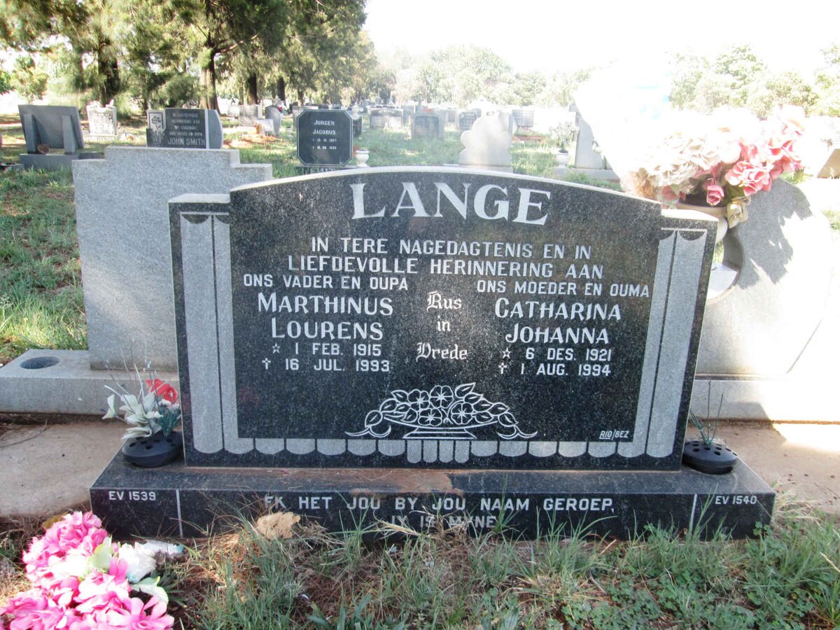 LANGE Marthinus Lourens 1915-1993 &amp; Catharina Johanna 1921-1994