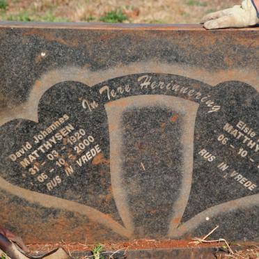 MATTHYSEN David Johannes 1920-2000 & Elsie Maria 1924-