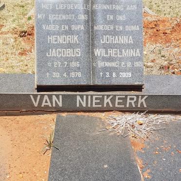 NIEKERK Hendrik Jacobus, van 1916-1978 &amp; Johanna Wilhelmina HENNING 1921-2009