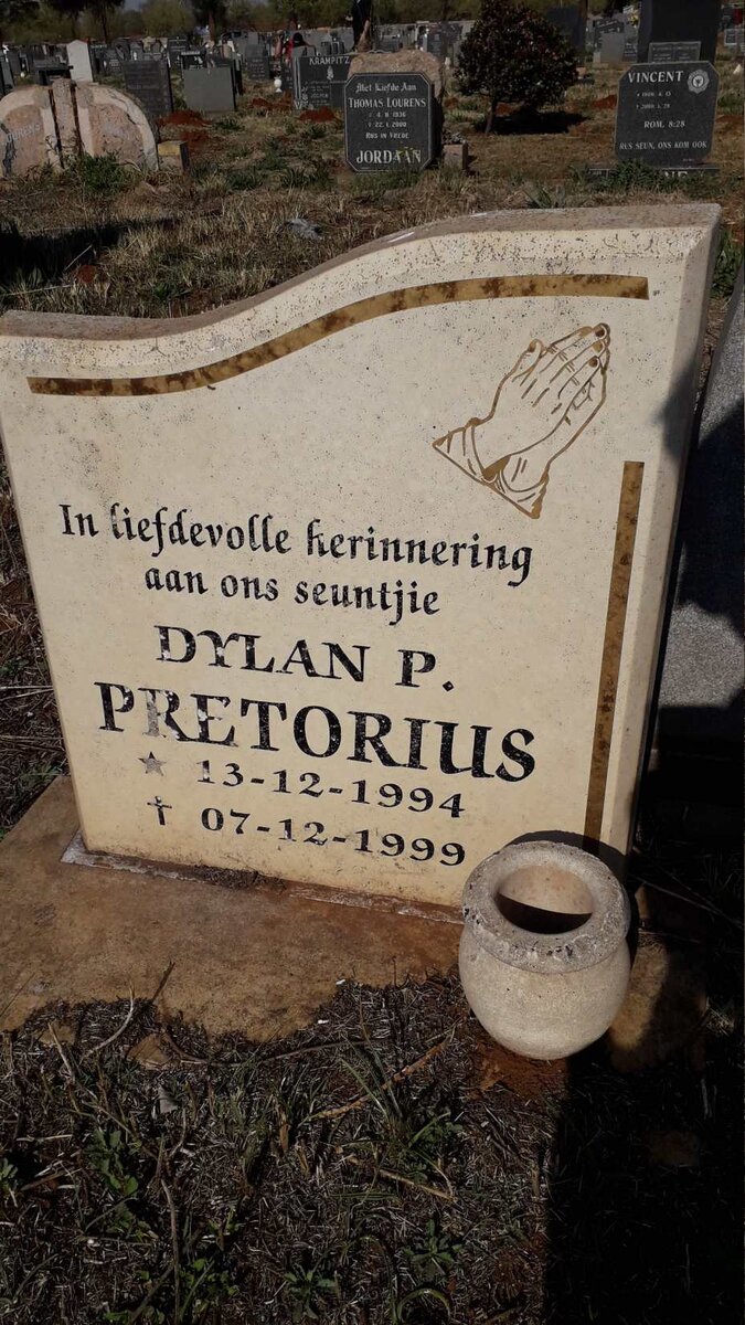 PRETORIUS Dylan P. 1994-1999