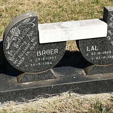 SCHEEPERS  Broer 1903-1984 &amp; Lal 1909-1996