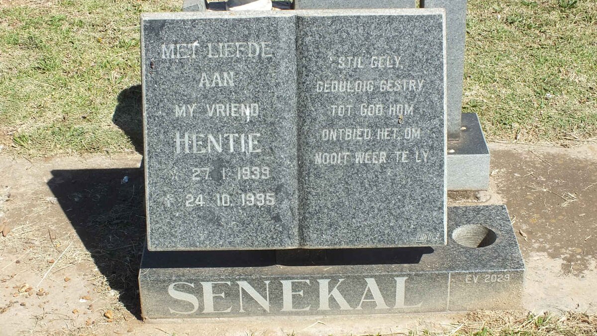 SENEKAL Hentie 1939-1995
