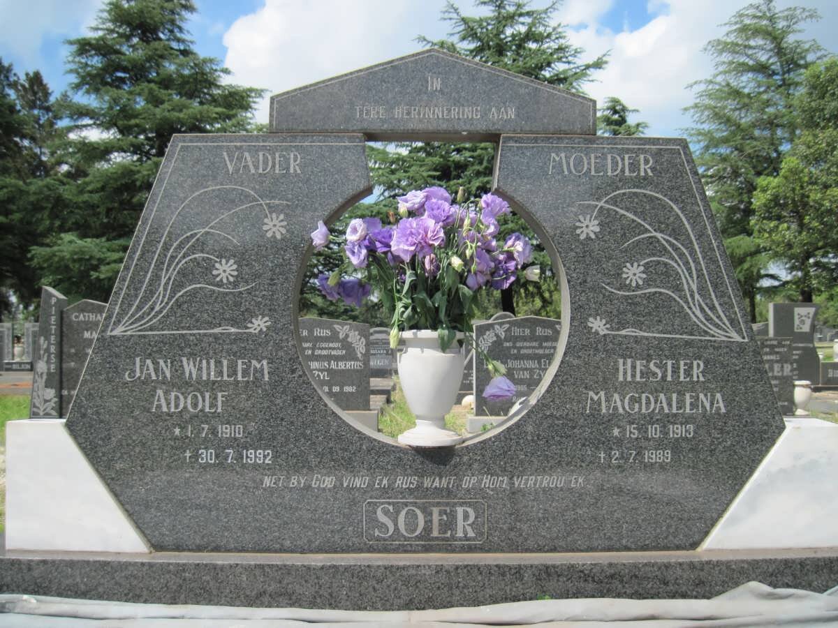 SOER Jan Willem Adolf 1910-1992 &amp; Hester Magdalena 1913-1989