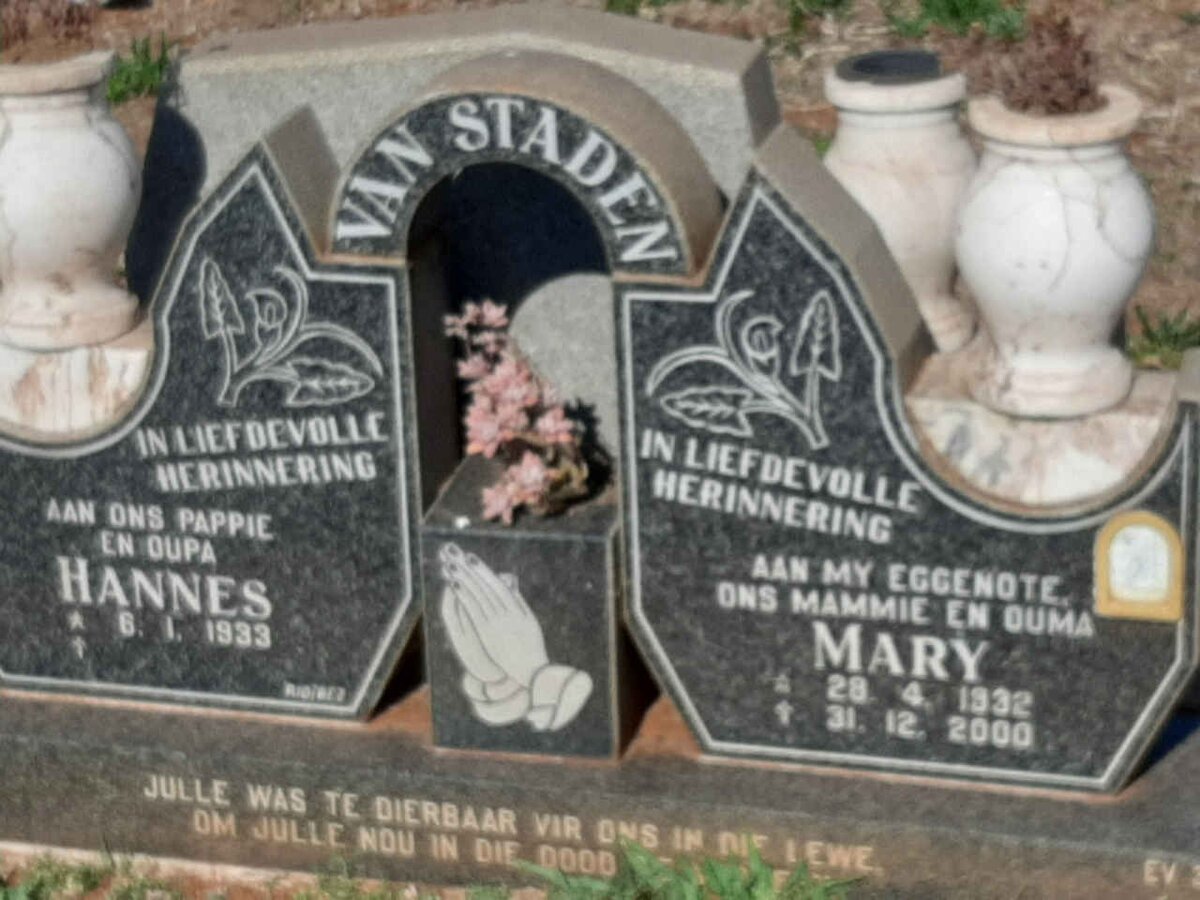 STADEN Hannes, van 1933-  & Mary 1932-2000