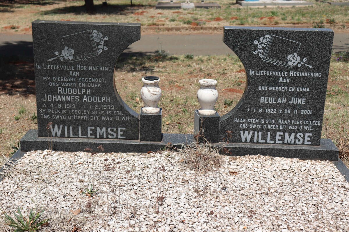 WILLEMSE Rudolph Johannes Adolph 1919-1979 & Beulah June 1922-2001