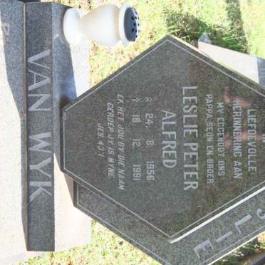 WYK Leslie Peter Alfred, van 1956-1991