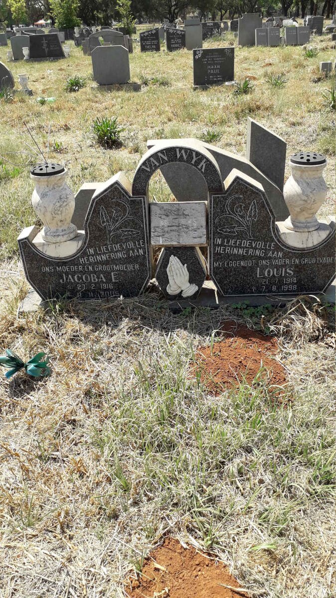 WYK Louis, van 1914-1998 &amp; Jacoba E. 1916-2005