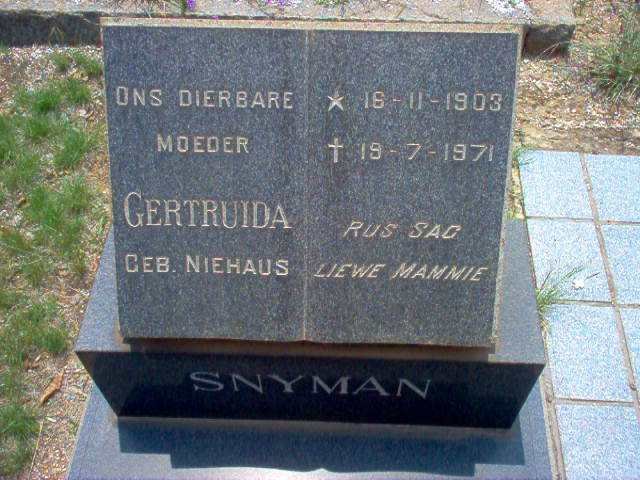 SNYMAN Gertruida nee NIEHAUS 1903-1971