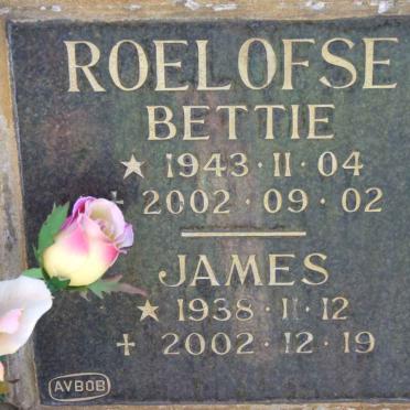 ROELOFSE James 1938-2002 &amp; Bettie 1943-2002
