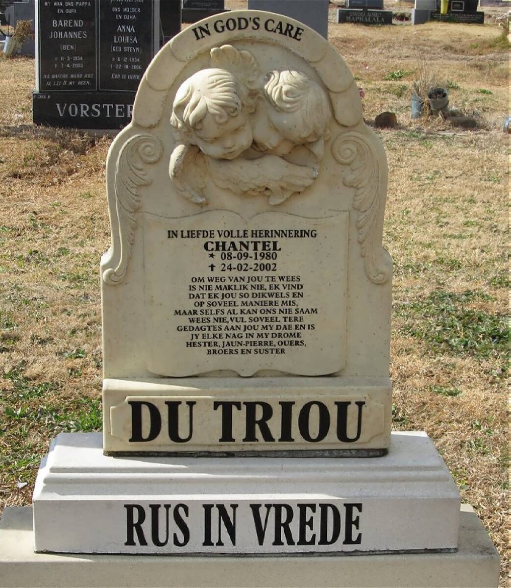 TRIOU Chantel, du 1980-2002