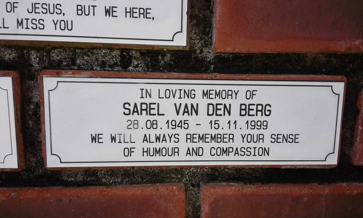 BERG Sarel, van den 1945-1999