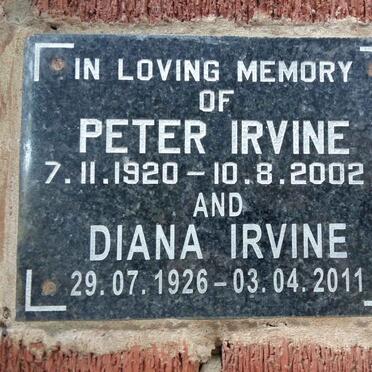 IRVINE Peter 1920-2002 &amp; Diana 1926-2011