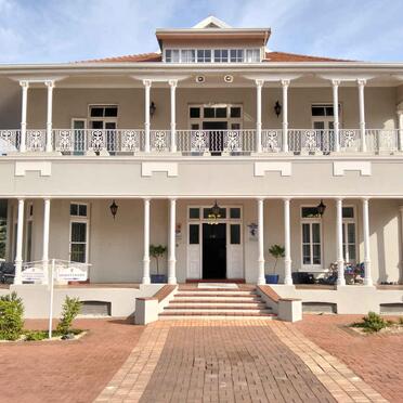 Kwazulu-Natal, DURBAN, Glenwood, St. Henry's Marist College, Memorials