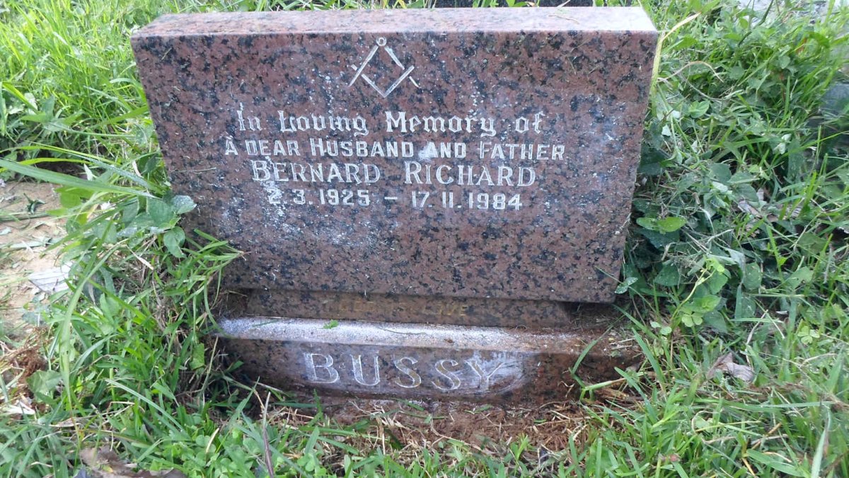 BUSSY Bernard Richard 1925-1984