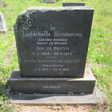 BRUYN Jan, de 1868-1948 &amp; Anna Susanna de BRUYN 1875-1966