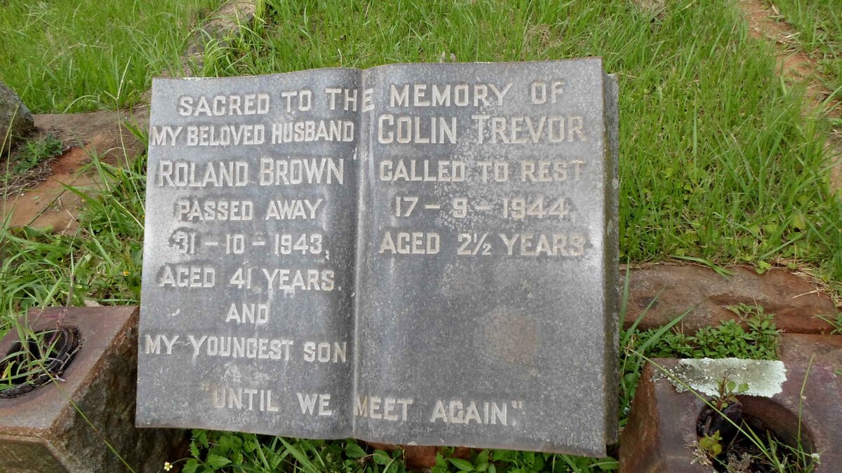 BROWN Roland -1943 :: BROWN Colin Trevor -1944