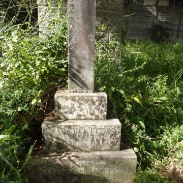 BROOKS Edward -1937 &amp; Elizabeth M. -1948