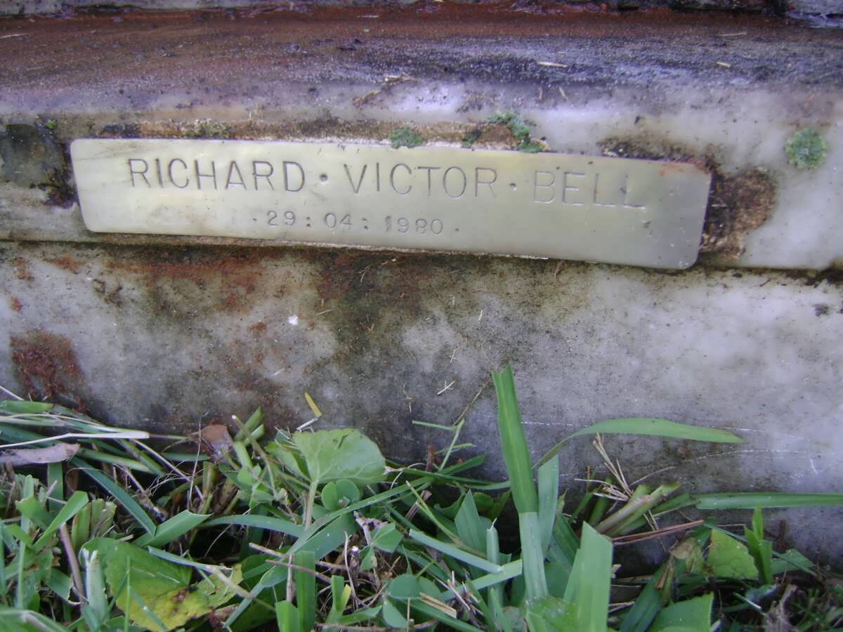 BELL Richard Victor -1980