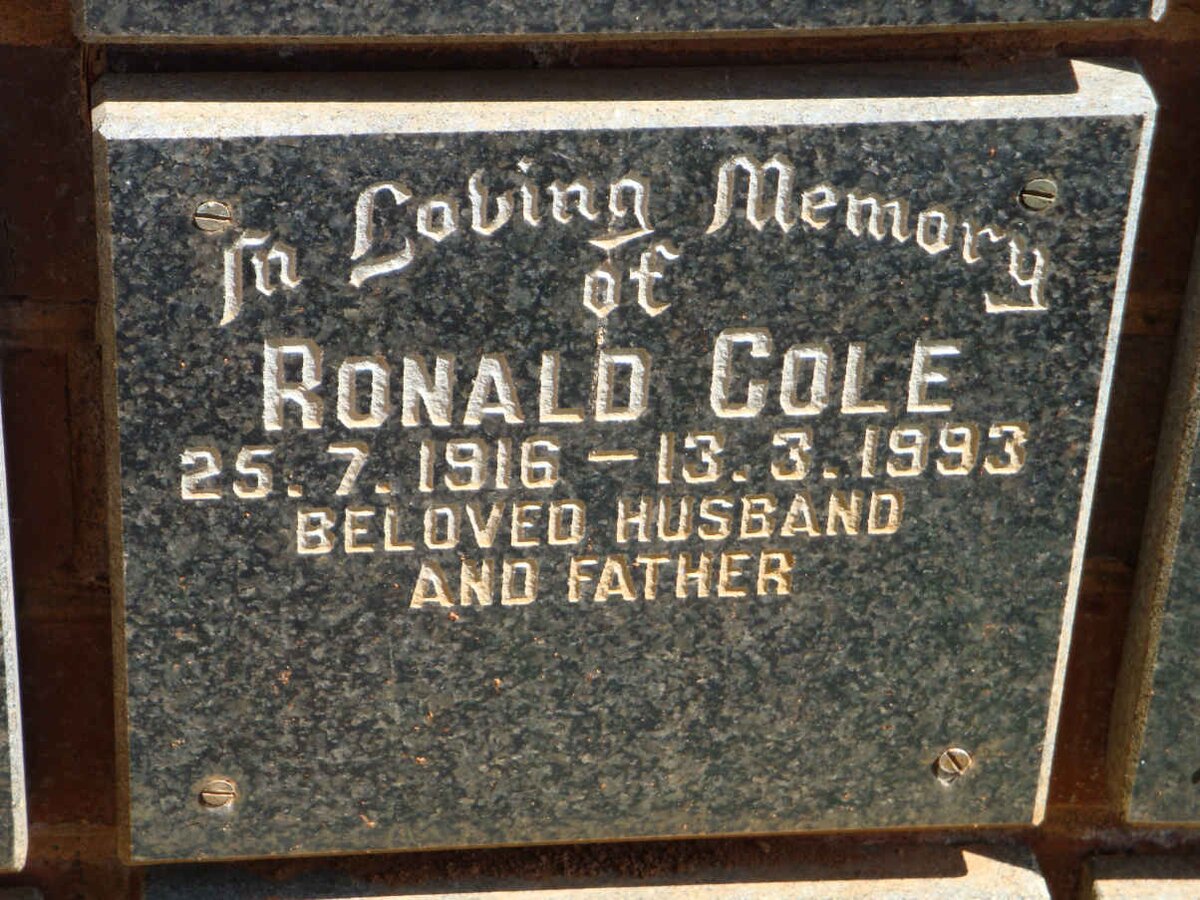 COLE Ronald 1916-1993