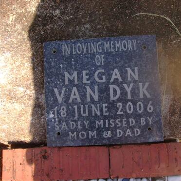 DYK Megan, van -2006