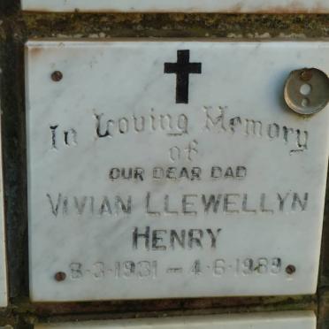 HENRY Vivian Llewellyn 1931-1989