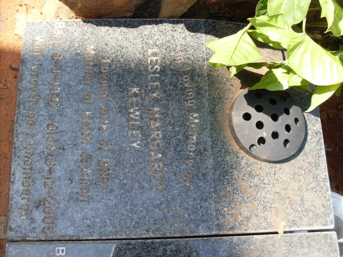 KEWLEY Lesley Margaret 1948-2005