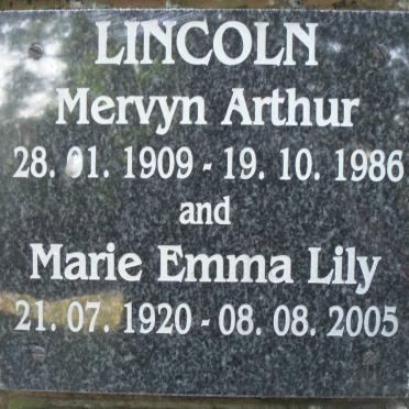 LINCOLN Mervyn Arthur 1909-1986 &amp; Marie Emma Lily 1920-2005
